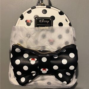 Loungefly Black and White Bow Mini Bag